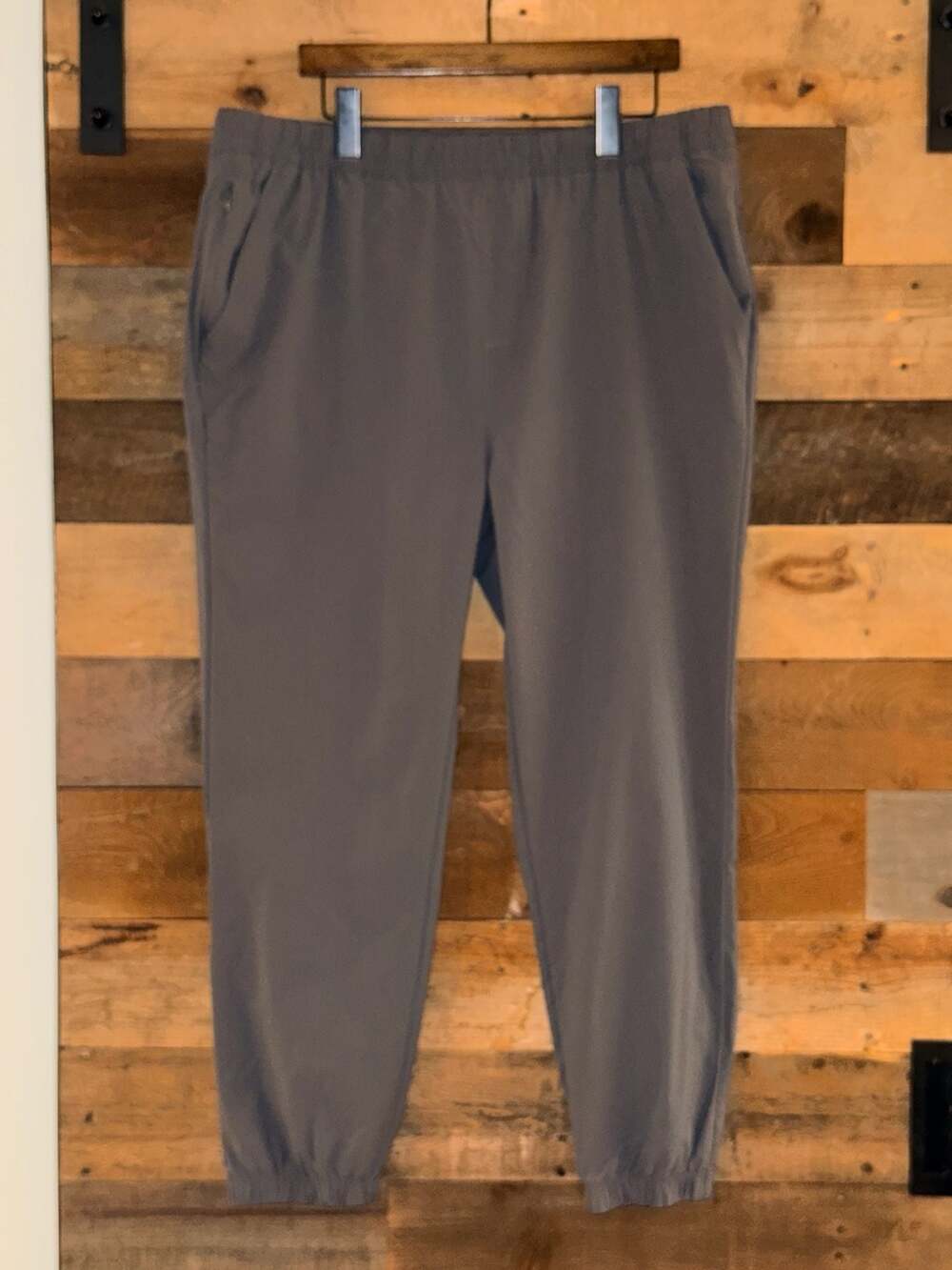 Banana Republic Performance Jogger Pants Grey Size XL